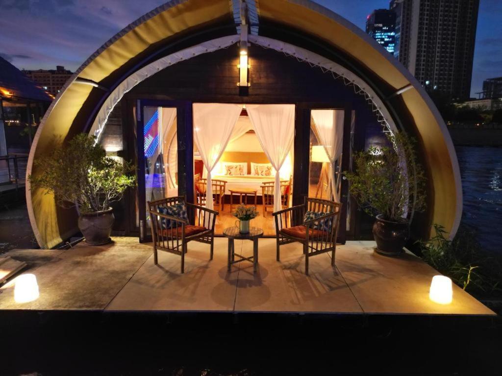 Maadest Bed & Breakfast Phnom Penh Bagian luar foto